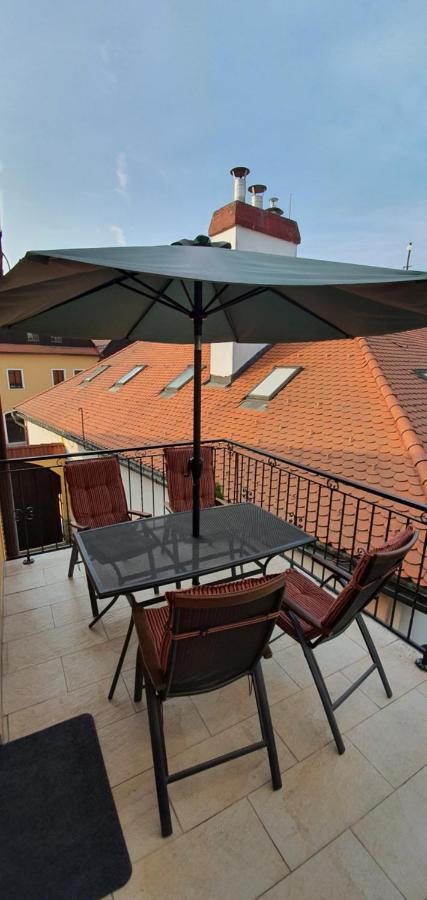 Apartmanystocklova2 Бардеёв Экстерьер фото